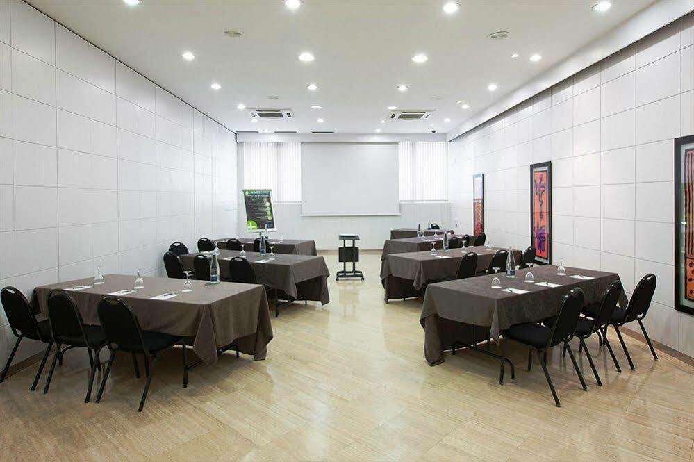 Nh Stadium Hotel Barcelona